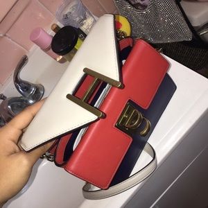 Henri bendel purse